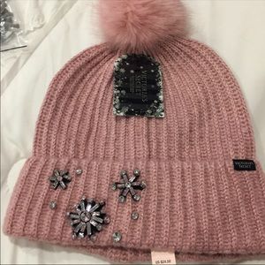 Victoria’s Secret Sparkle Pom-Pom Hat